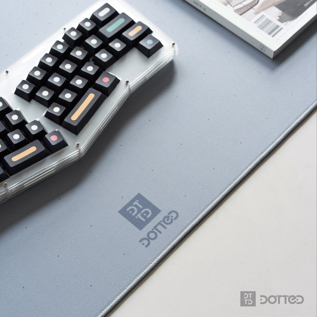 DOTTED GRAY 900X400MM DESK MAT (4MM)