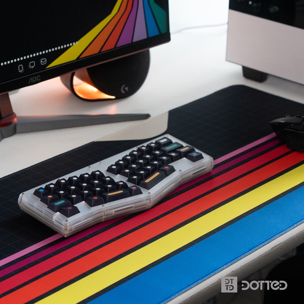 DOTTED ULTRA COLOR 900X400MM DESK MAT (4MM)