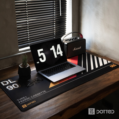 DOTTED DL90 900X400MM DESK MAT (4MM)