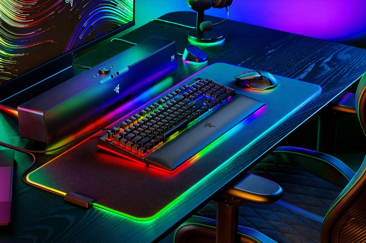 RAZER BLACKWIDOW V4 PRO MECHANICAL GAMING KEYBOARD (GREEN SWITCH)